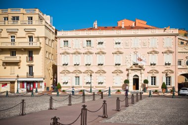 Prens Monaco Sarayı Meydanı