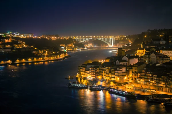 Vue d'ensemble de la vieille ville de Porto — Photo