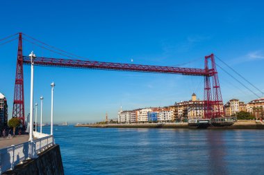 Bizkaia asma taşıyıcı köprü