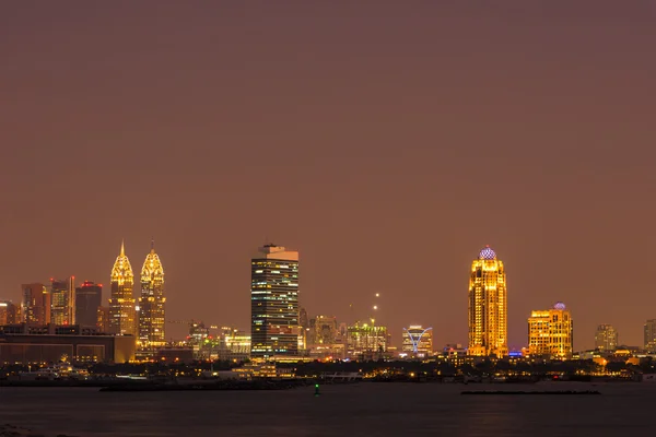Night cityscape of Dubai — Stock Photo, Image