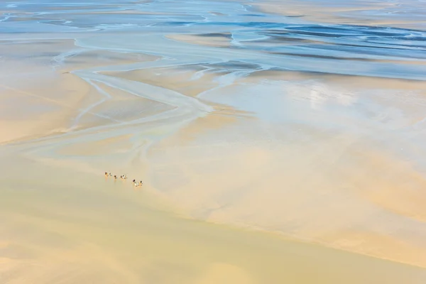 Uitzicht vanaf de muren van Mont Saint Michel — Stockfoto