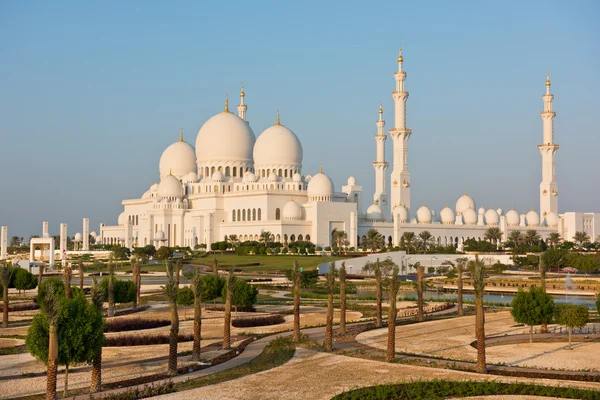 Sheikh zayed beyaz Camii Telifsiz Stok Imajlar