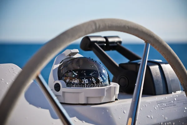 Sailing yacht control wheel and implement — Stock Photo, Image