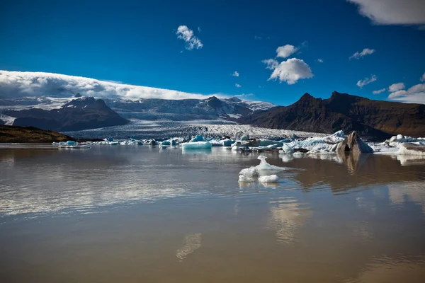 Glaciärlagunen glaciären lagunen i vatnajokull national park, Island — Stockfoto