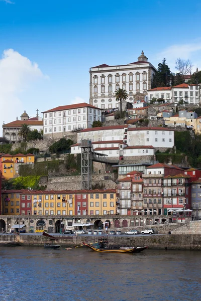 Översikt över gamla stan i porto, portugal — Stockfoto