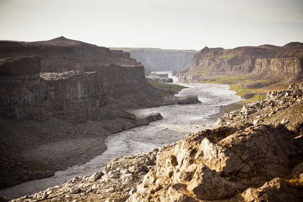 Kusten av isländska floden Jokulsa en Fjollum — Stockfoto