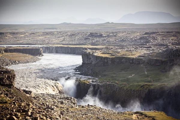 Chute d'eau Dettifoss en Islande par temps couvert — Photo