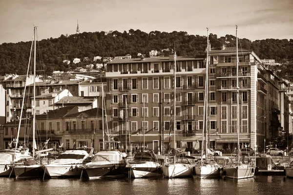 Vista para Porto de Nice e Iates de Luxo, Riviera Francesa, França — Fotografia de Stock