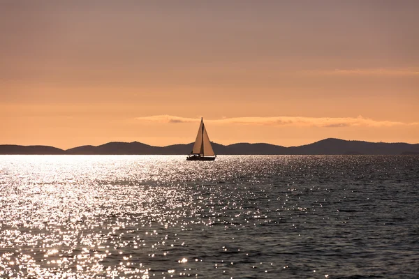 Recreational Yacht at Adriatic Sea — Stock Photo, Image