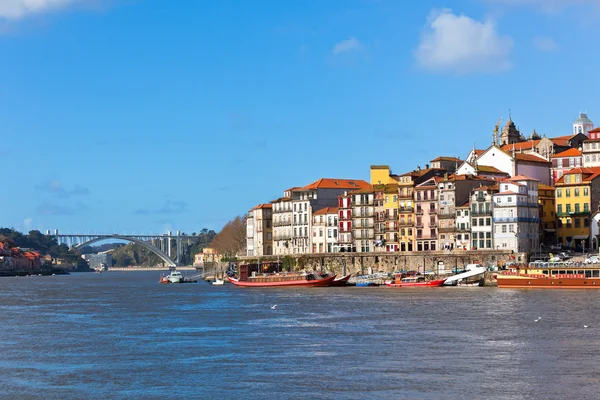 Panoramica della città vecchia di Oporto, Portogallo — Foto Stock