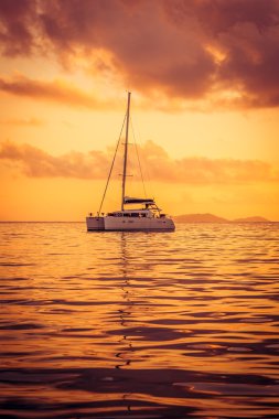 Hint Okyanusu, eğlence yat