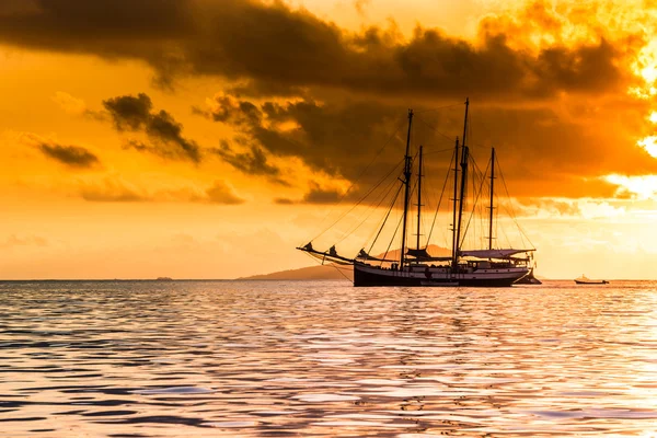 Rekreacyjne jacht na Oceanie Indyjskim — Zdjęcie stockowe