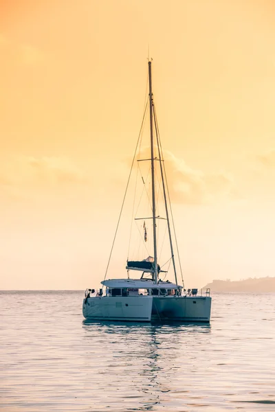 Recreational Yacht at the Indian Ocean — Stock Photo, Image