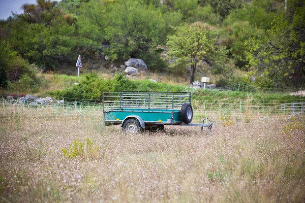 Oude lading aanhangwagen — Stockfoto