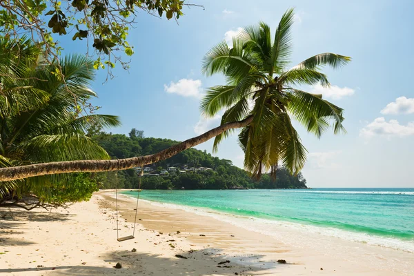 Tropisk strand på Mahe — Stockfoto