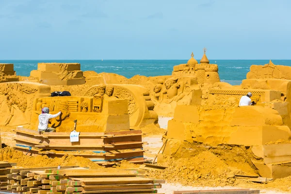 Sand Sculpture Festival preparings — Stock Photo, Image