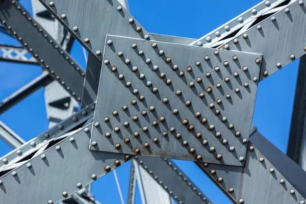 Modern köprü çerçeve — Stok fotoğraf