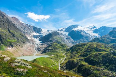 Steingletcher ve Steinsee Sustenpass İsviçre Al için yakın
