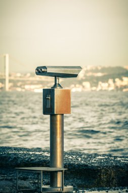 Teleskop için Deniz Manzaralı