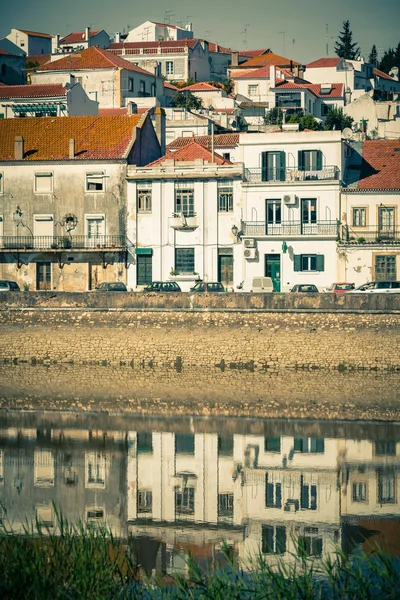 Alcacer do Sal nära floden Sado i Portugal — Stockfoto