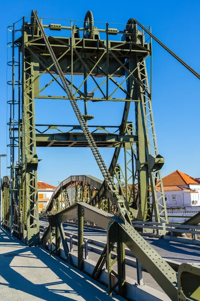 Bro över floden Sado. — Stockfoto