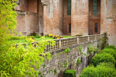Palais de la Berbie Gardens Albi adlı