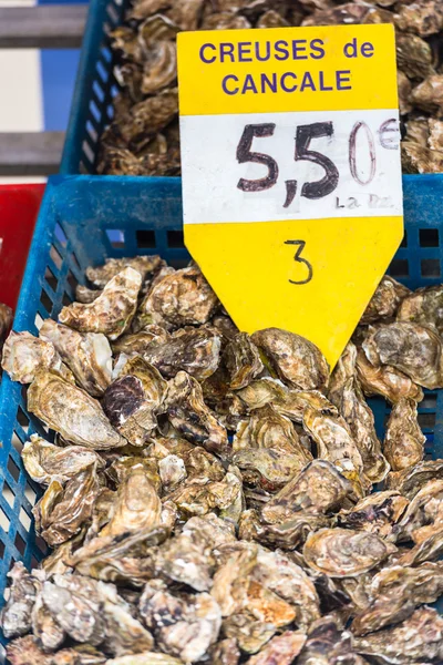 Austernmarkt in cancale, Frankreich — Stockfoto