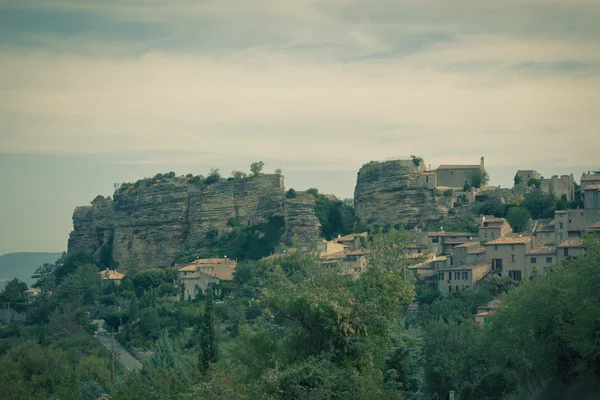 Vista da aldeia de Saignon na Provença — Fotografia de Stock