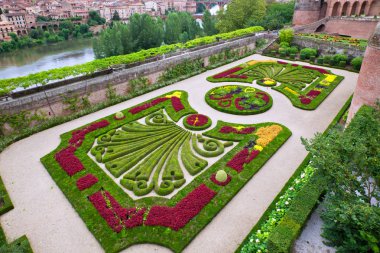 Palais de la Berbie Gardens Albi adlı