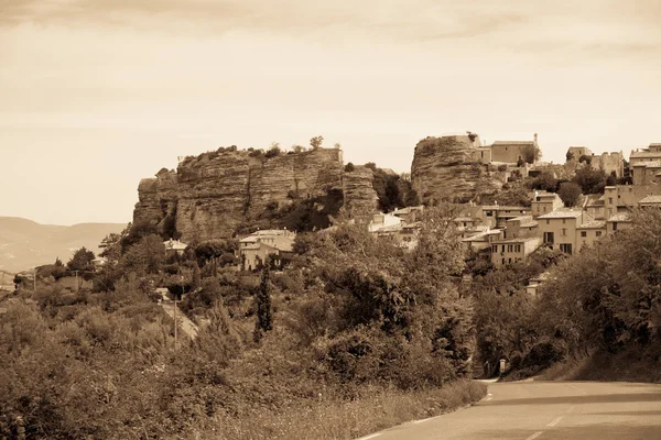 Vista da aldeia de Saignon na Provença — Fotografia de Stock