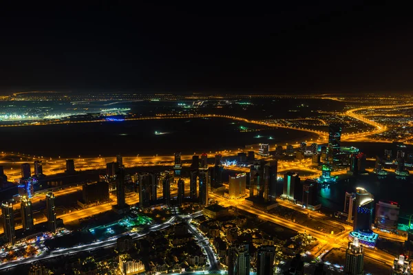 Dubai Innenstadt bei Nacht — Stockfoto