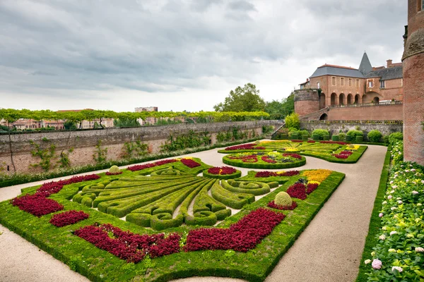 Palais de la Berbie trädgårdar på Albi — Stockfoto