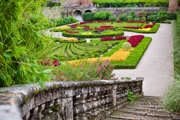 Jardines del Palais de la Berbie en Albi — Foto de Stock