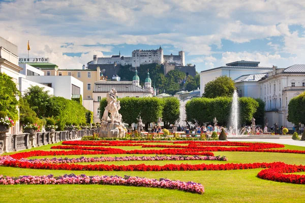 Beroemde Mirabell tuin — Stockfoto