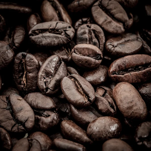 Granos de café tostados, se puede utilizar como fondo — Foto de Stock