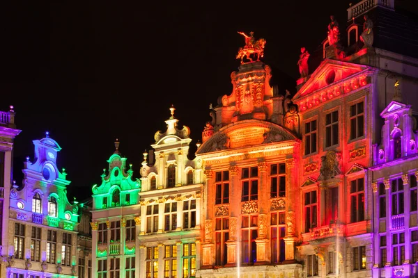 Grote Markt - torget och rådhuset i Bryssel, Belgien — Stockfoto