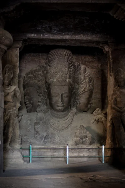 Острiв Елефант про Мумбаї (Бомбей), штаті Махараштра, Індія Febraury 20, 2013: індуїстських храмів, острiв Елефант печери. ЮНЕСКО. — стокове фото