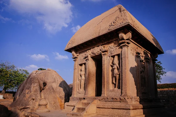 Una de las antiguas maravillas arquitectónicas de los reyes de Pallava en —  Fotos de Stock