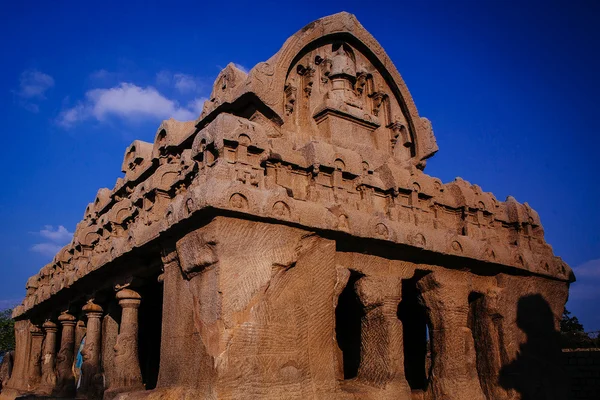 Uma das maravilhas arquitetônicas antigas dos reis Pallava em — Fotografia de Stock