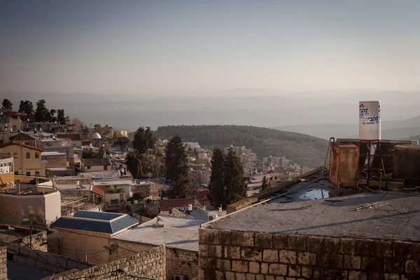 Typická viev v starověké hasid, Ortodox židovské Safed staré město — Stock fotografie