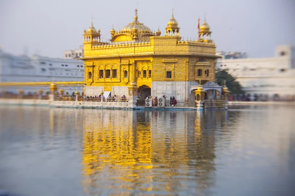 昔の寺院、世界で最も神聖なシーク gurdwara. — ストック写真