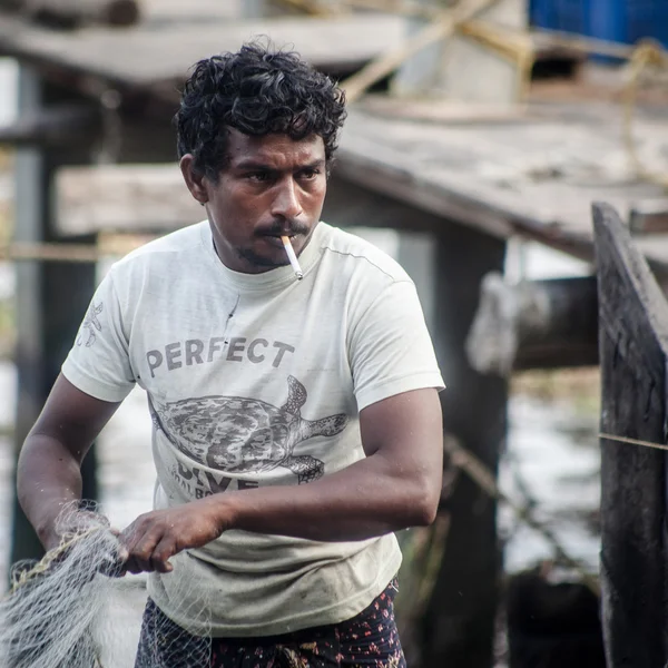 在他们的胡堡高知，印度-12 月 20 日 ︰ 渔歌捕鱼 — 图库照片