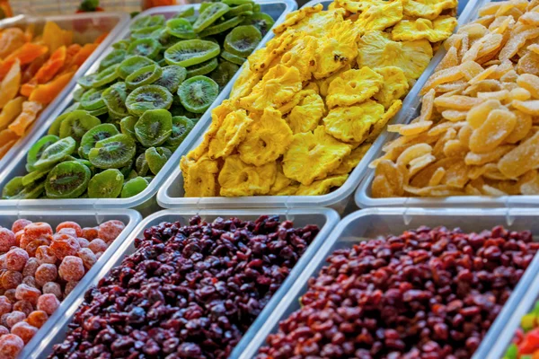 Assorted dried fruits at bazaar — Stock Photo, Image