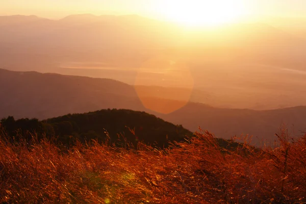 Photo of the beautiful mountains on the sky background, Macedoni — Stock Photo, Image