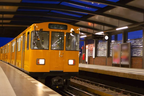 Estación Metro Berlín Alemania — Foto de Stock