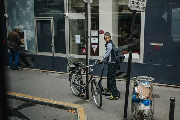 Paris Frankreich Oktober 2016 Bürger Gehen Oktober 2016 Paris Straßen — Stockfoto