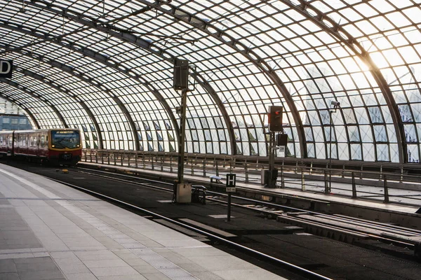 Główny Dworzec Kolejowy Berlinie Hauptbahnhof — Zdjęcie stockowe