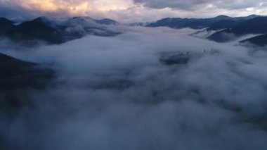 Karpat dağlarında şaşırtıcı gün doğumu