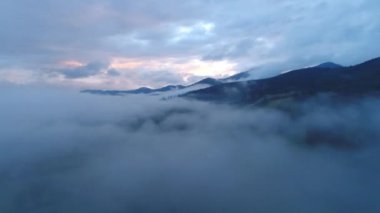 Karpat dağlarında şaşırtıcı gün doğumu