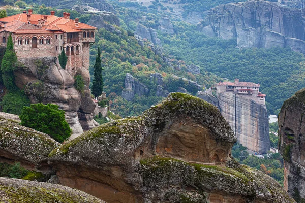 Όμορφο Τοπίο Μοναστηριών Και Βράχων Των Μετεώρων — Φωτογραφία Αρχείου